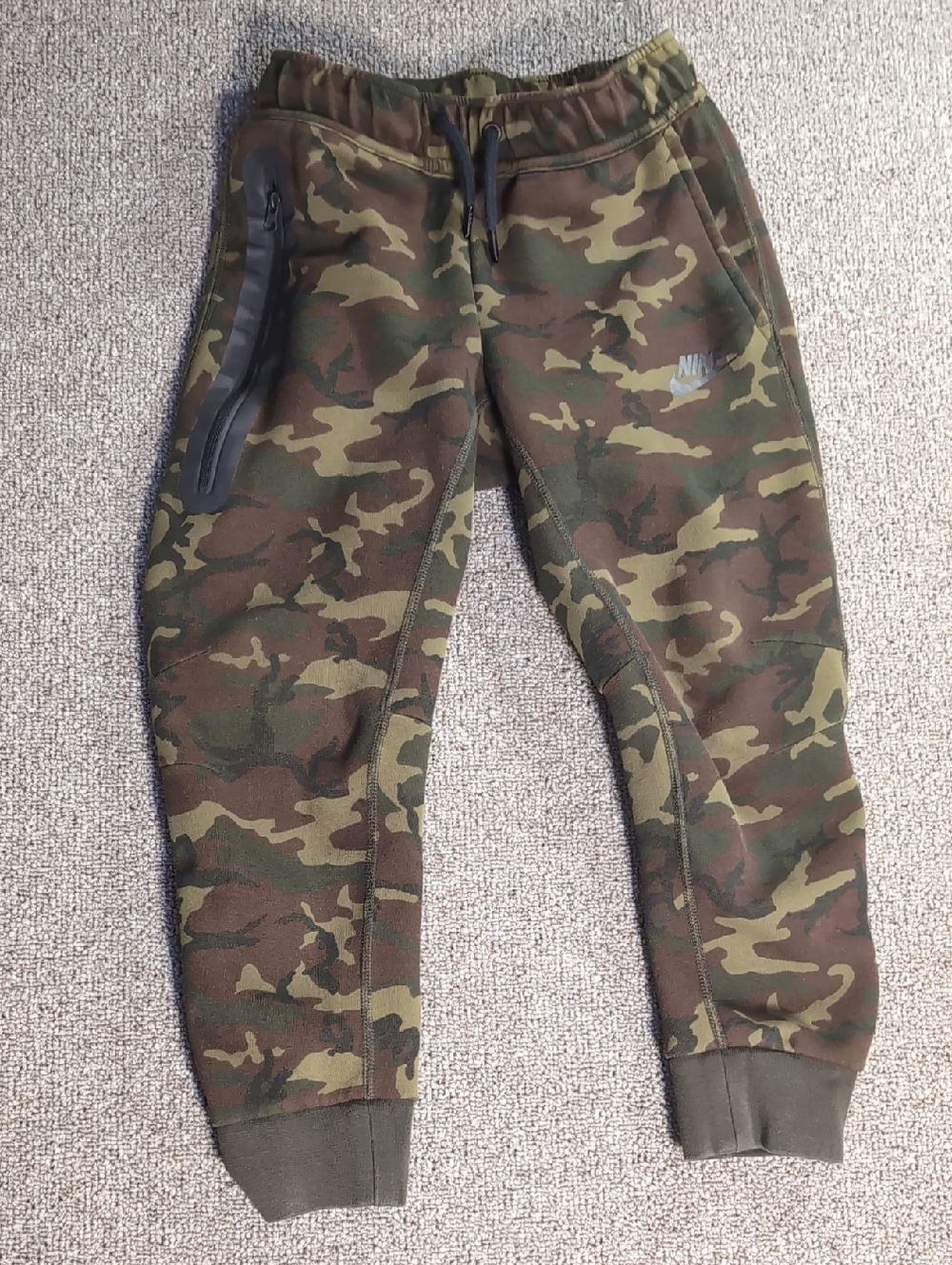 Nike Tech Fleece Camo Hoodie & Joggers Set Hoodie XS Joggers Small - Picture 9 of 16
